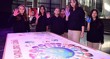 Bursa Osmangazi'de Çocuk Hakları Günü'nde renkli etkinlik