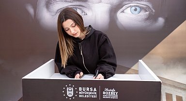 Bursalılar Ata'ya özlemi satırlara döküyor