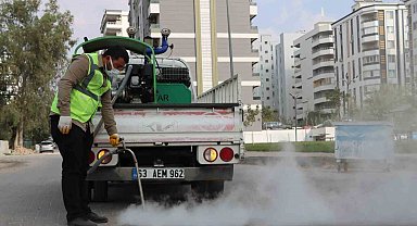 Büyükşehir Belediyesi vektörle mücadeleyi sürdürüyor