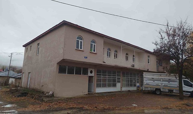 Büyükşehir, Sarız'da Veli Altınkaya Taziye ve Kültür Evi'ni yeniledi