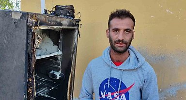 Buzdolabının kablosundan çıkan yangında anne ve oğul pencereden atlayarak canını kurtardı