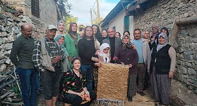 Çal'da keşfedilen benzersiz dokuma örneği: Mısır kapçığı hasır dokuma