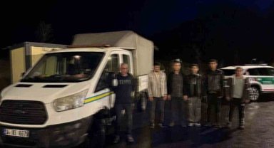 Çanakkale'de göçmen kaçakçılığı operasyonu: 6 organizatör ve 56 kaçak göçmen yakalandı