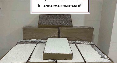 Çanakkale'de kaçakçılık operasyonu: 120 bin dolu makaron yakalandı
