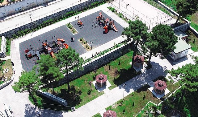 Canik'te aydınlatma ve park çalışmaları
