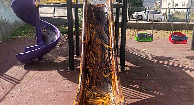 Canik'te parklara zarar verildi