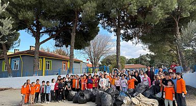 Çavuşlar'da öğrencilerden örnek çevre temizliği etkinliği