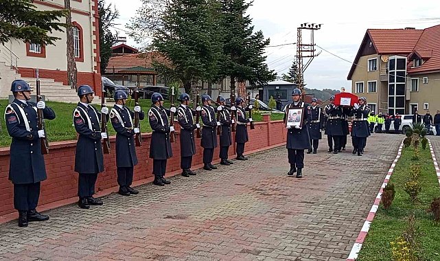 Çaycuma'da kalbine yenik düşen jandarma personeline son görev