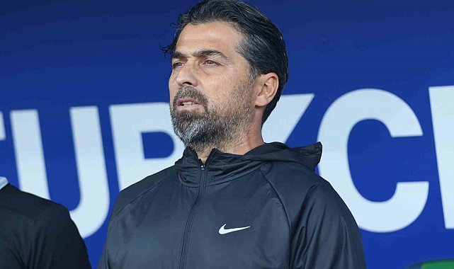 Çaykur Rizespor'da, İlhan Palut istifa etti