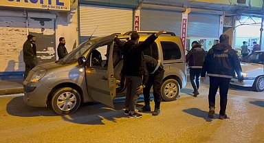 Ceylanpınar'da aranan 2 kişi yakalandı