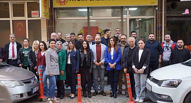 CHP'li belediyelerin basın sorumluları AGC üyeleri ile bir araya geldi