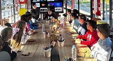 Çocuklar Pancar Deposu'nda sanatla buluştu