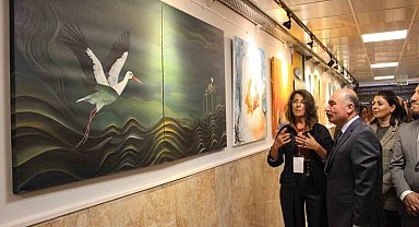 Çorum'da sanatçılar resimlerini şehit öğretmenler için yaptı