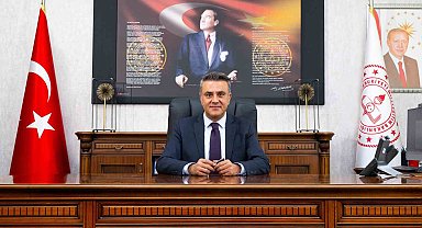 Denizli Milli Eğitim Müdürü Çalışkan; "Öğretmenliğe meslek desek de aslında bir ömürdür"