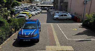 Depodan bir ton fındık çalan hırsızlar yakalandı