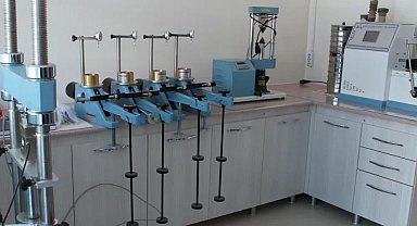 Deprem hasarlı illere ek laboratuvar izni... Yapı Malzemeleri ve Zemin Laboratuvarları Yönetmeliği'nde kapsamlı değişiklik