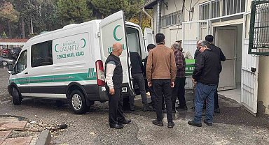Ders çıkışı kalp krizi geçiren öğretmen kurtarılamadı