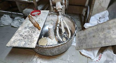 Devrek'te sağlığa uygunsuz pide imalatı yapan iş yeri mühürlendi