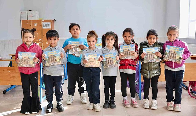 Didim'in Renkleri boyama kitabı minik öğrencilerle buluştu