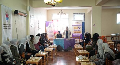 Diyarbakır Hani'de kadın buluşması