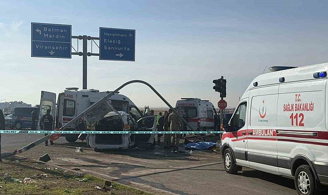 Diyarbakır'da 24 saatte katliam gibi iki kaza: 8 ölü, 14 yaralı