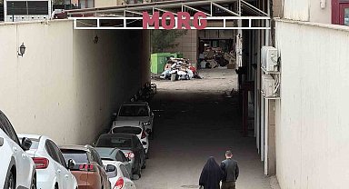 Diyarbakır'da halı saha dönüşü otomobile silahlı saldırı: 1 ölü, 1 yaralı