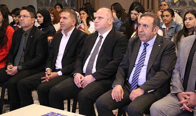 Diyarbakır'da "Maziden Atiye" programı düzenlendi
