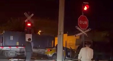 Diyarbakır'da trafik kazaları:4 yaralı
