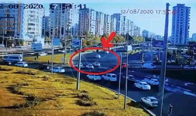 Diyarbakır'da trafik kuralı ihlalleri kameralara böyle yansıdı