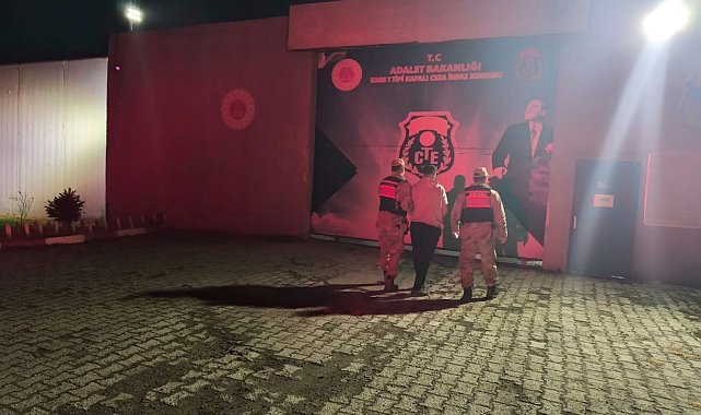 Dolandırıcılıktan aranıyordu, Digor'da yakalandı