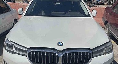 Düğün takılarıyla otomobil almak isteyen yeni evli çift 1 milyon 648 bin lira dolandırıldı