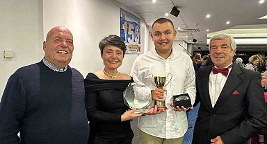 Dünyadaki ilk otizmli maraton yüzücüsü Tuna Tunca Türkiye'nin gururu oldu