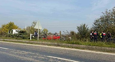 Düz yolda direksiyon hakimiyetini kaybetti, takla attı: 1 yaralı