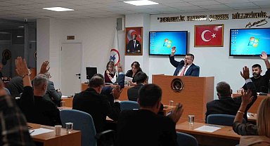 Düzce Belediyesi'nin bütçesi 5 Milyar 385 Milyon 400 TL olarak onaylandı