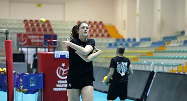 Eczacıbaşı Dynavit, Nilüfer Belediyespor hazırlıklarını tamamladı