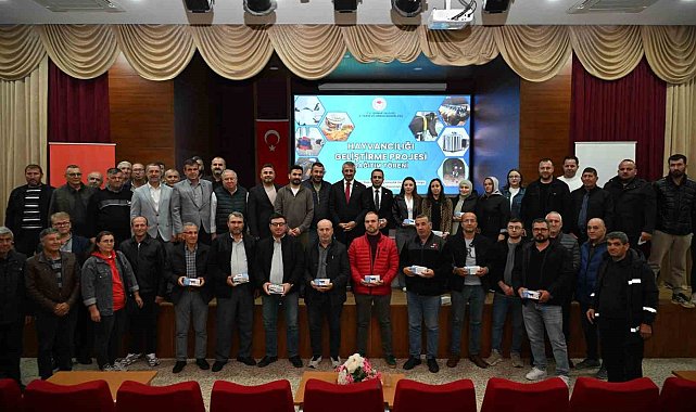 Edirne'de sütte verim artacak: 52 besiciye erken teşhis cihazı dağıtıldı