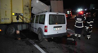 Edirne'de zincirleme kaza: Ölü ve yaralılar var