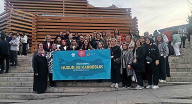 Edirne'den gelen şehit ve Gazi aileleri Eskişehir'de ağırlandı