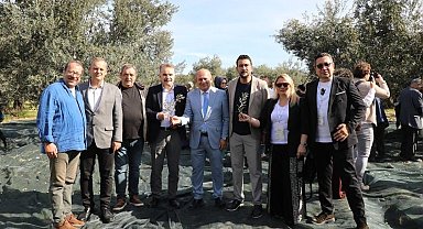 Edremit Ticaret Odası Başkanı Ahmet Çetin "Binlerce yıldır kökleriyle bu toprakları kucaklayan ölmez ağaç zeytin, en köklü miraslarımızdandır."