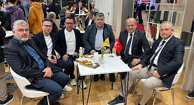 Edremit Ticaret Odası İstanbul'daki Avrasya Pencere, Kapı ve Cam Fuarlarına katıldı