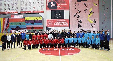 Elazığ hentbolu Türkiye gündeminde: 14 sporcudan ulusal başarı