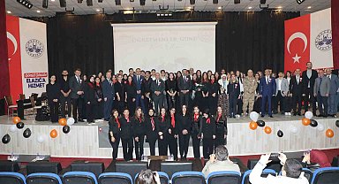 Elazığ'da Öğretmenler Günü kutlandı