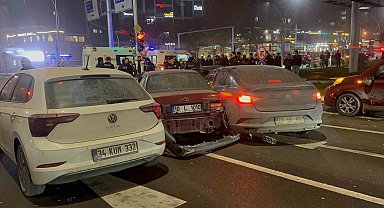 Elazığ'da zincirleme trafik kazası: 2 yaralı