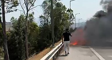 Elektrikli kabus: 18 milyonluk Porsche alev aldı, iş adamı canını zor kurtardı