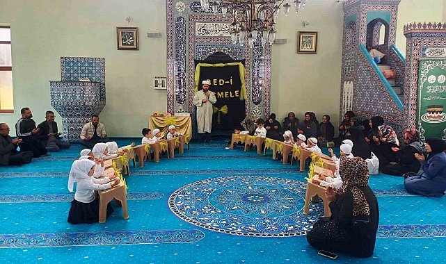 Emet Babukbey Kur'an kursu için "Bed-i Besmele" programı düzenlendi