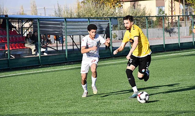 Erciyes Esen Makina FK, lideri devirdi
