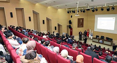 ERÜ'de "Yapay Zekanın ABC'si: Yapay Arı Koloni Algoritması" Çalıştayı düzenlendi