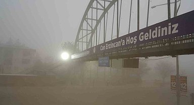 Erzincan güne sisle uyandı