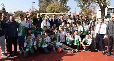 Erzincan'da 101 okulun bahçesine kauçuk zemin yapıldı