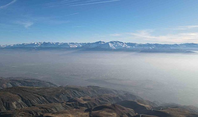 Erzincan'da kış masalı: Kar, güneş ve sis şehri kartpostala çevirdi